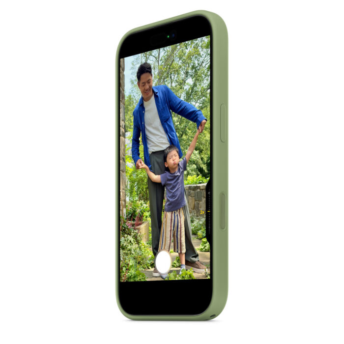 MGEX4_06.jpeg Калъф от Apple за iPhone 17 Silicone Case with MagSafe - Light Moss - Image 5