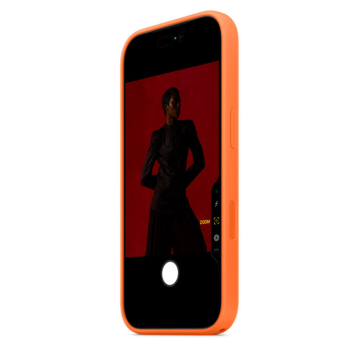 MGFE4_04.jpeg Калъф от Apple за iPhone 17 Pro Silicone Case with MagSafe Orange - Image 3