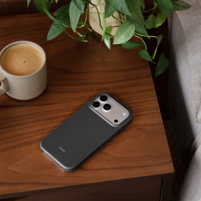Beats iPhone 17 Pro Max Case with MagSafe and Camera Control ? Granite Gray - Image 3