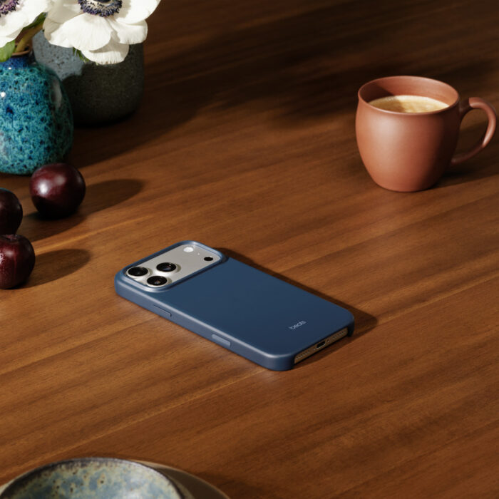 Beats iPhone 17 Pro Max Case with MagSafe and Camera Control ? Bedrock Blue - Image 2
