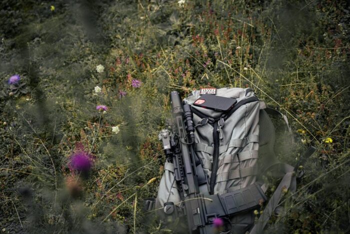 tactical-magforce-aramid-kryt-pro-apple-iphone-15-pro-max-black-1-big_ies12045161.jpg Калъф от Tactical MagForce Aramid Cover за Apple iPhone 15 Pro Max Black - Image 7