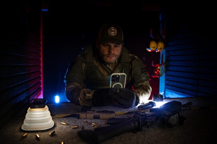 Tactical MagForce Hyperstealth Cover for iPhone 12/12 Pro Asphalt - Image 5