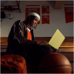 Apple 13-inch MacBook NEO A18 Pro chip, 6-core CPU, 5-core GPU, RAM 8GB, SSD 256GB - Indigo - Image 4