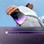 Калъф от Tech-
Protect Mag Shine Line MagSafe
iPhone 14 Case - Purple - Image 6